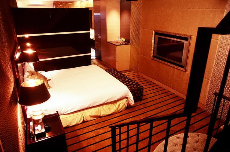 G.Shock Motel Jiuru Extérieur photo